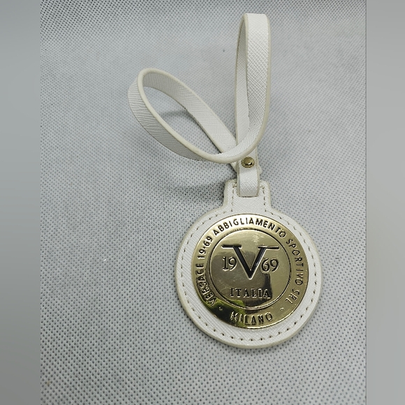 Versace - ABBIGLIAMENTO SPORTIVO SRL MILANO VERSACE 19•69 ITALIA 19V69 bag tag - Picture 2 of 5